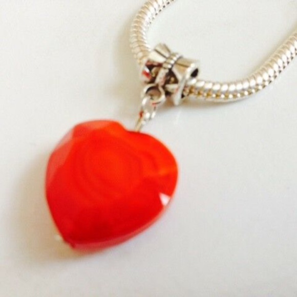 “Coral Heart” Dangling Charm Bead For European Style Charm Bracelets or Necklace - Picture 4 of 4